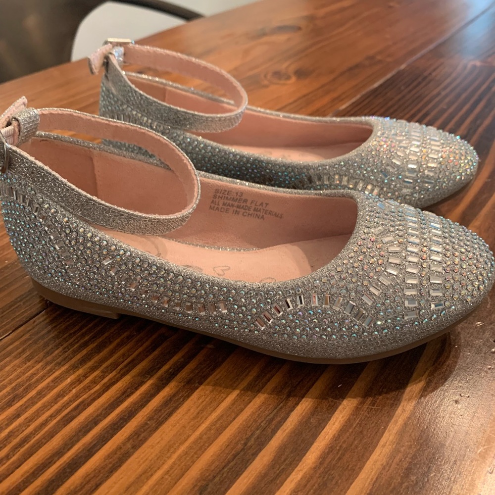 Olive and Edie shimmer flats, size 13